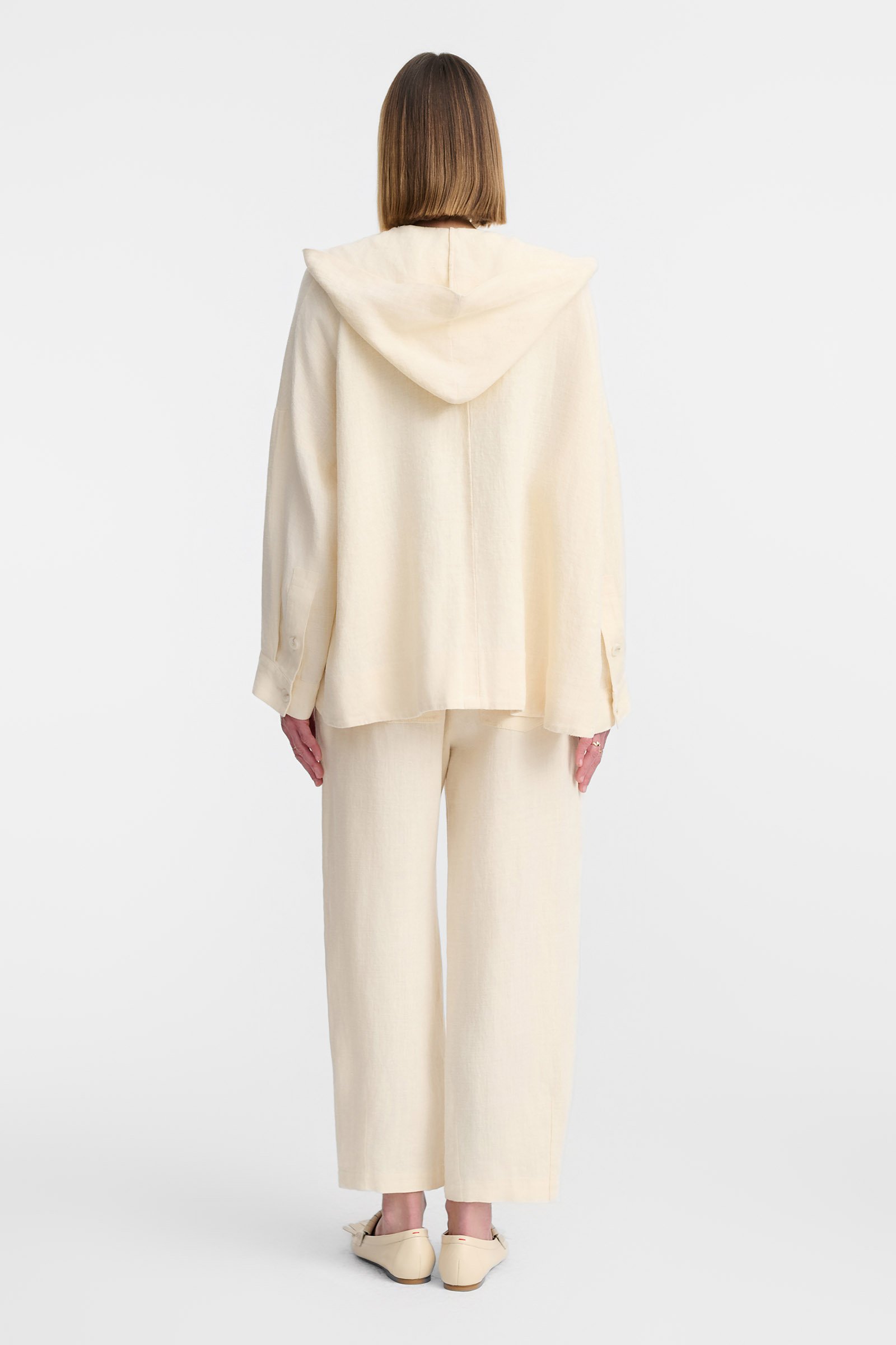 39/B6 Lniana kurtka oversize w kolorze ecru