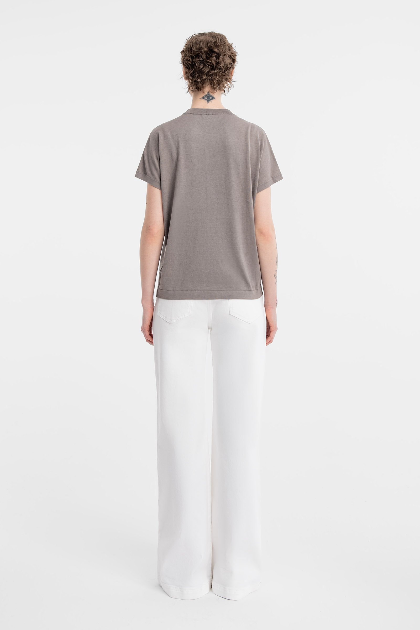 551/B6 Sweter typu T-shirt z jedwabiem w kolorze fango