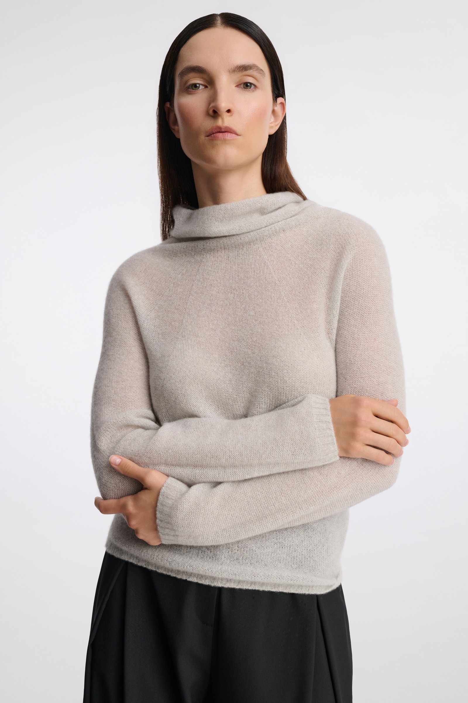 1620/B6 A light grey turtleneck with cashmere and silk