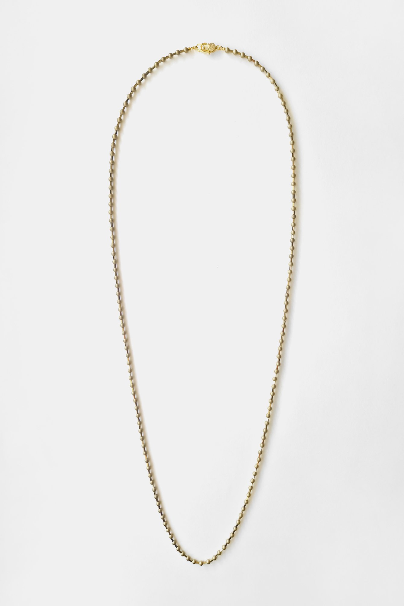 656/B6 Długi złocony naszyjnik z detalem z cyrkonii