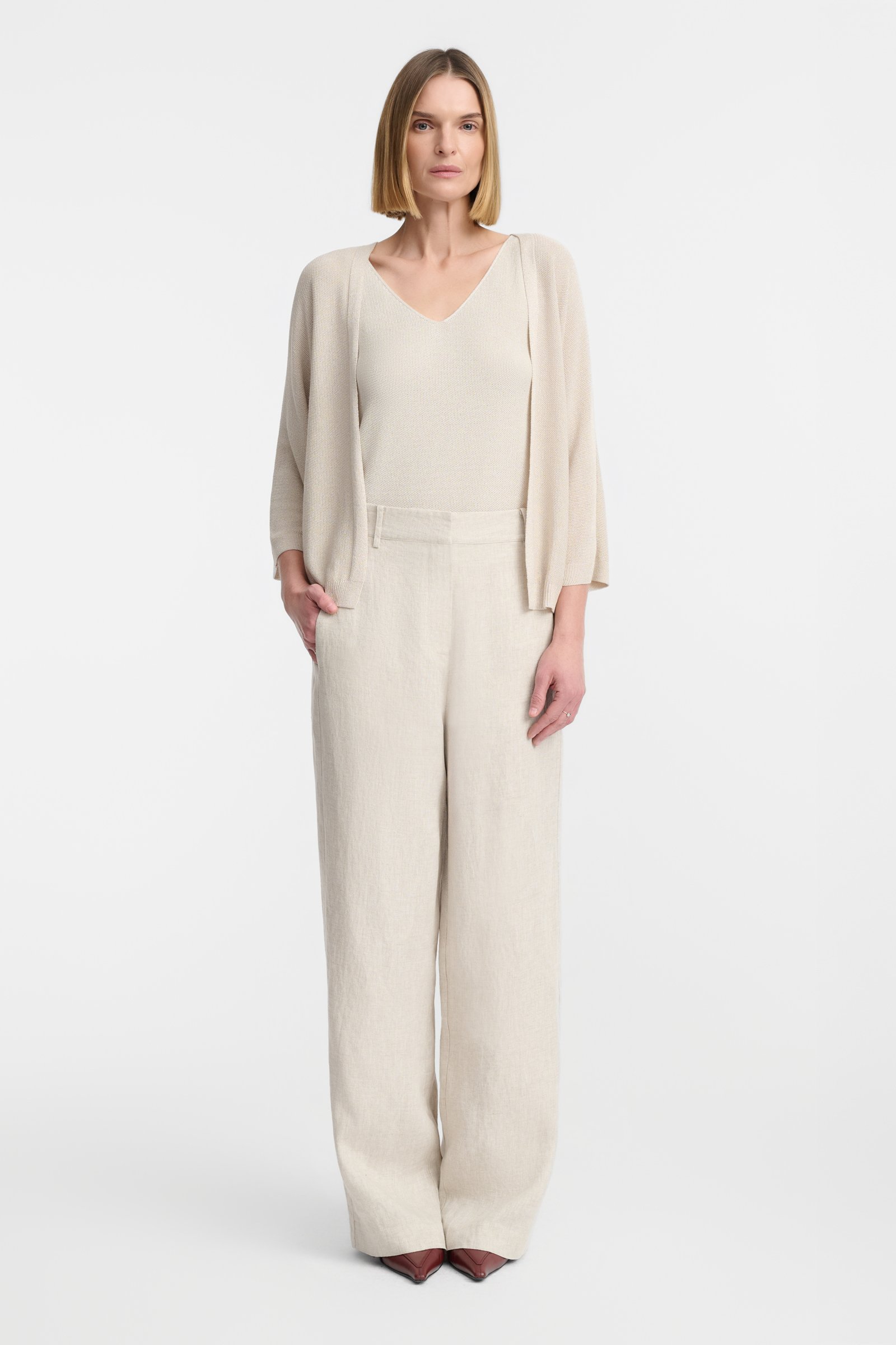 523/B6 Lniane beżowe spodnie z lampasem