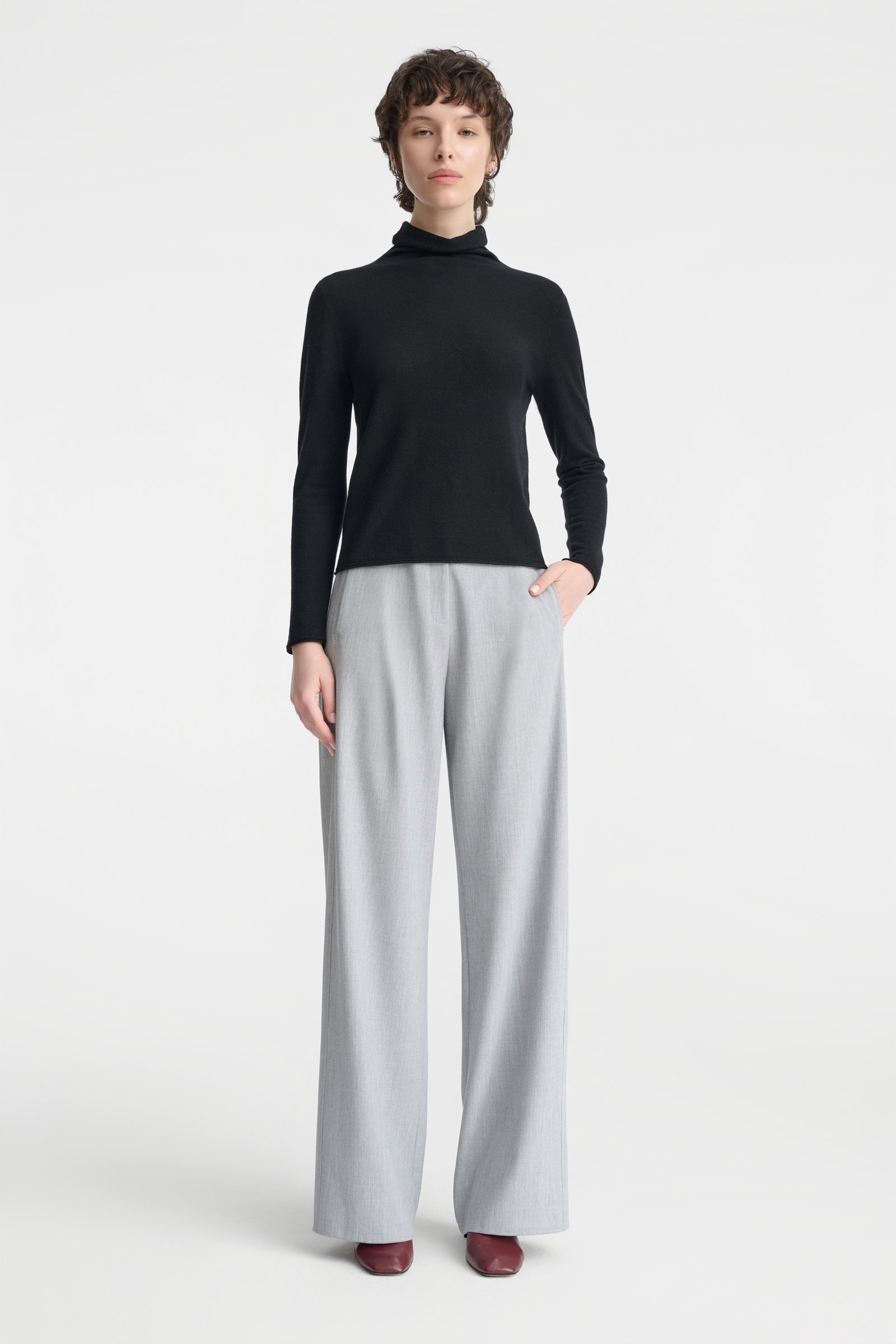 Four hexe columns mobile image