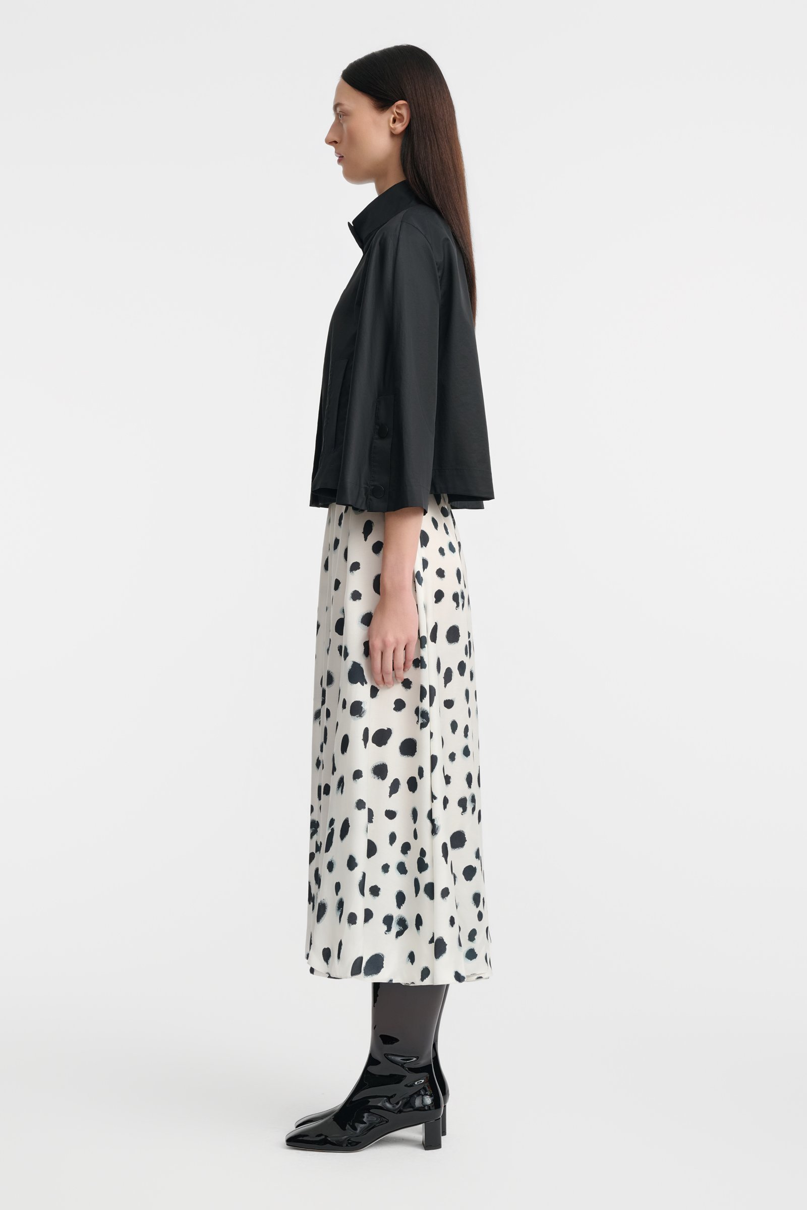 6/B6 Krótka czarna kurtka kimono z bawełny