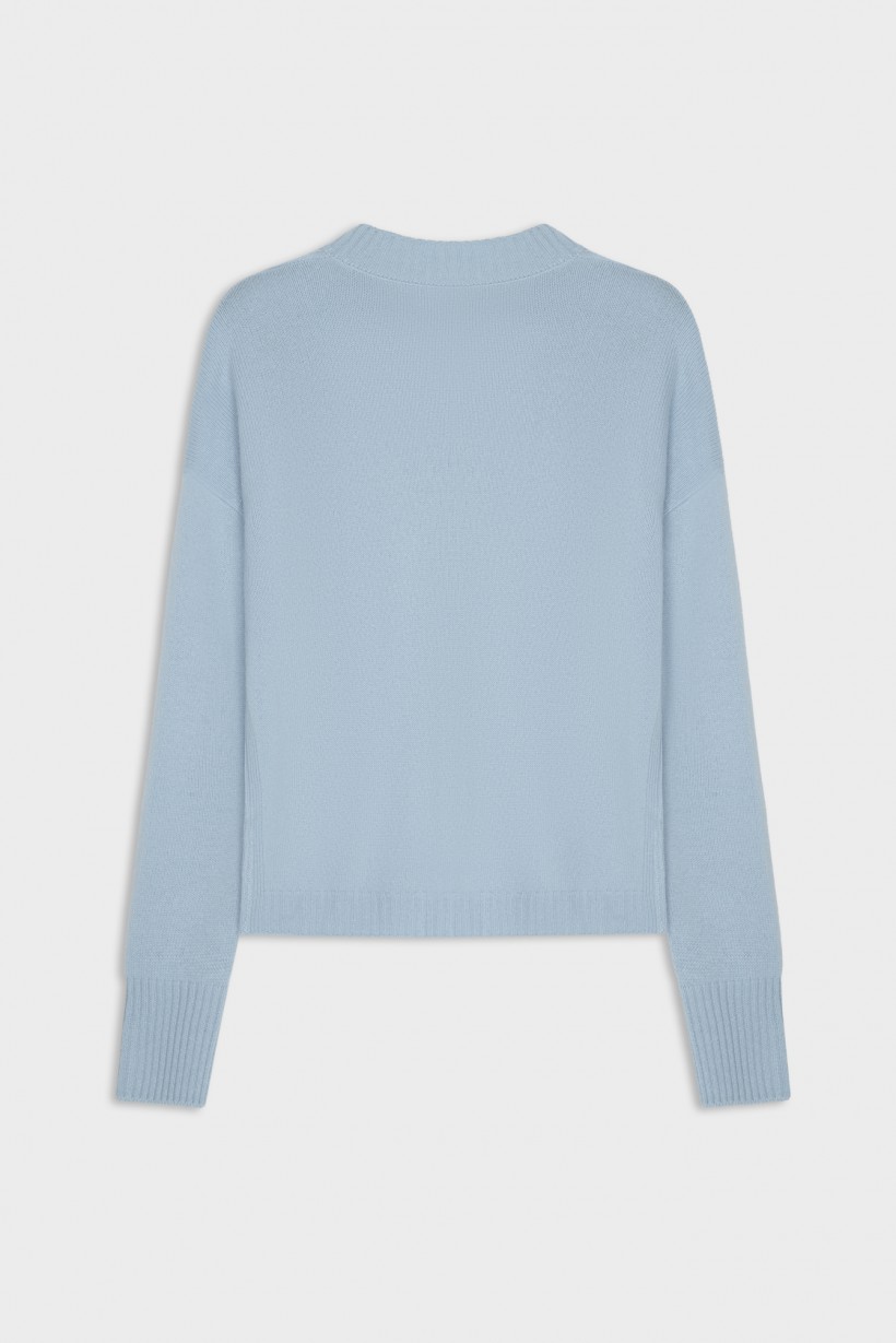 Ciepły sweter z wełny w kolorze błękitnym
