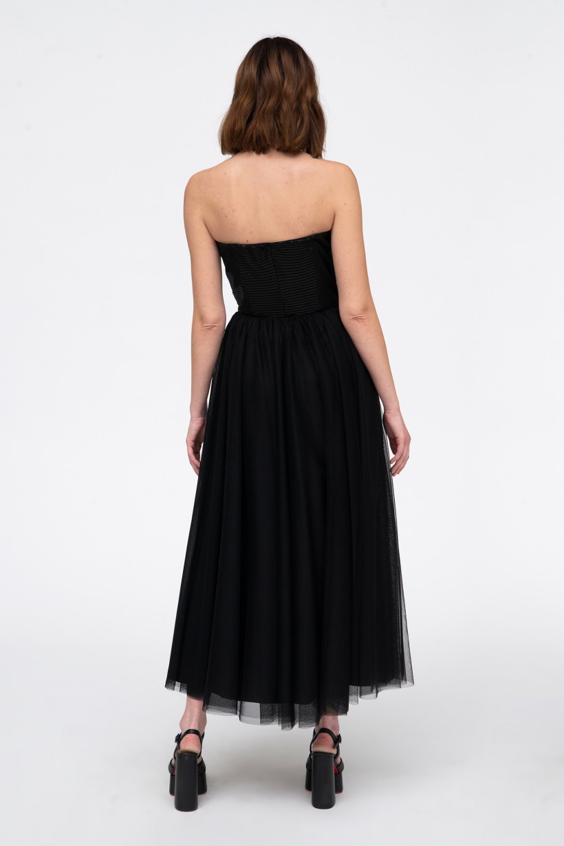 Rozkloszowana suknia z cekinowym gorsetem w kolorze czarnym