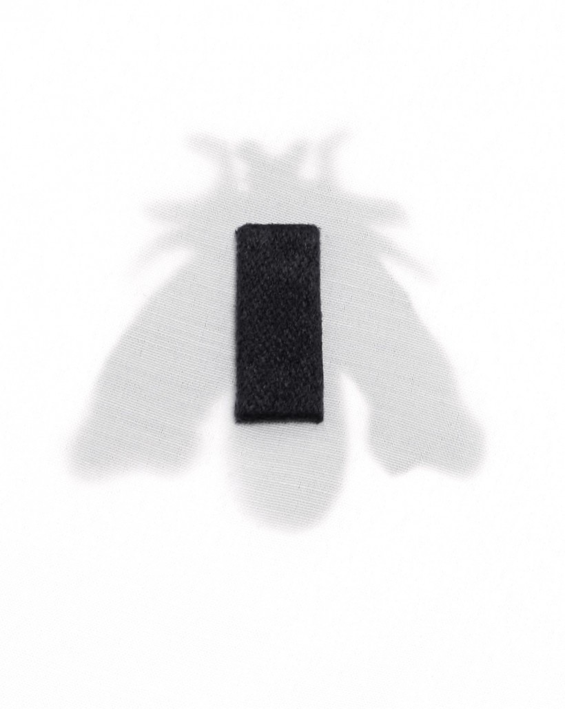 Broszka w kształcie owada