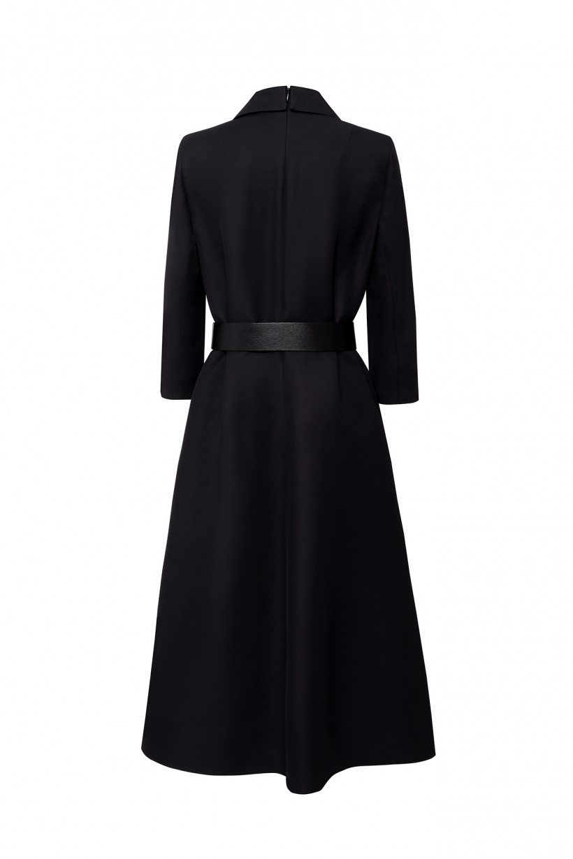Czarna elegancka sukienka z jedwabiu