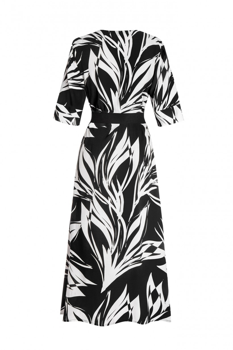 Wiskozowa sukienka w czarno-białe wzory