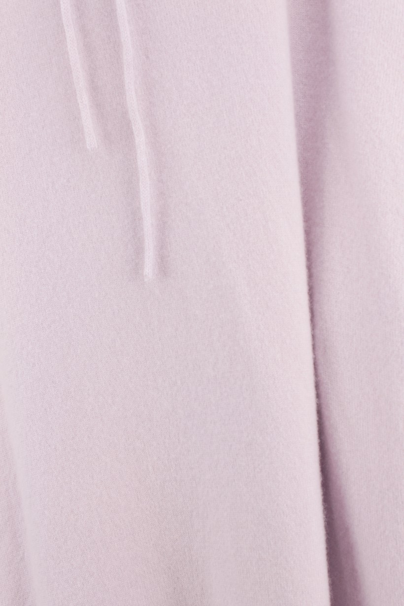 Sweter oversize z kapturem w kolorze pastelowego różu 