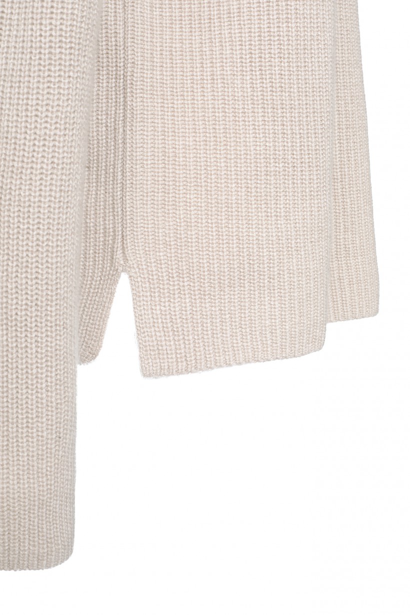 Sweter z golfem w kolorze beżowym z wełny i kaszmiru