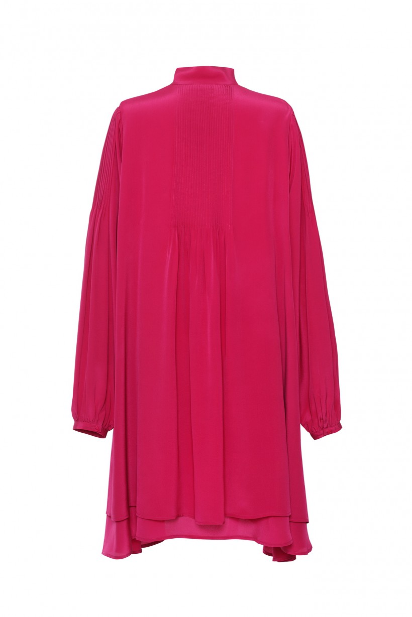 Jedwabna sukienka midi z wiązaniem w kolorze różowym