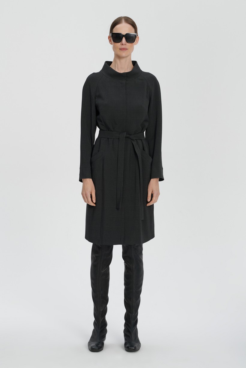 Sukienka midi w szaro-czarną kratkę