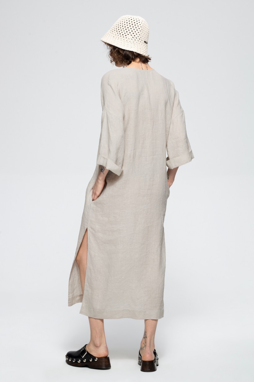 Długa sukienka lniana z paskiem w kolorze szarym