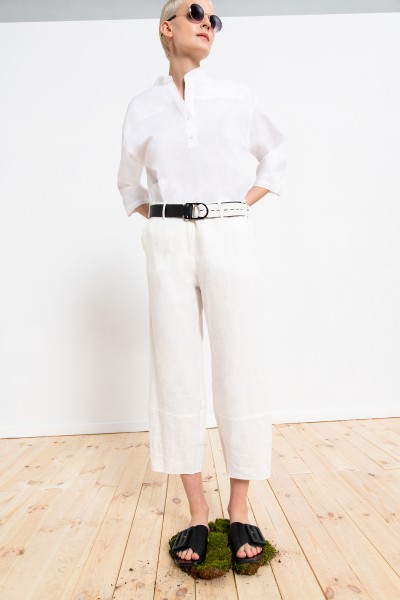 Spodnie lniane w kolorze białym o luźnym kroju